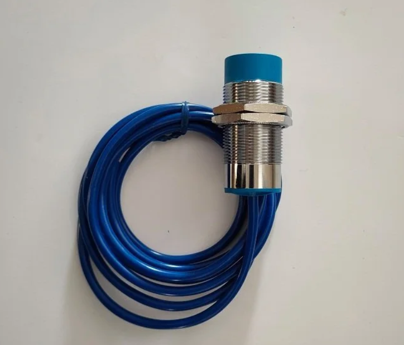凱基特接近開(kāi)關(guān)YF-A-B15 電壓AC90-250V